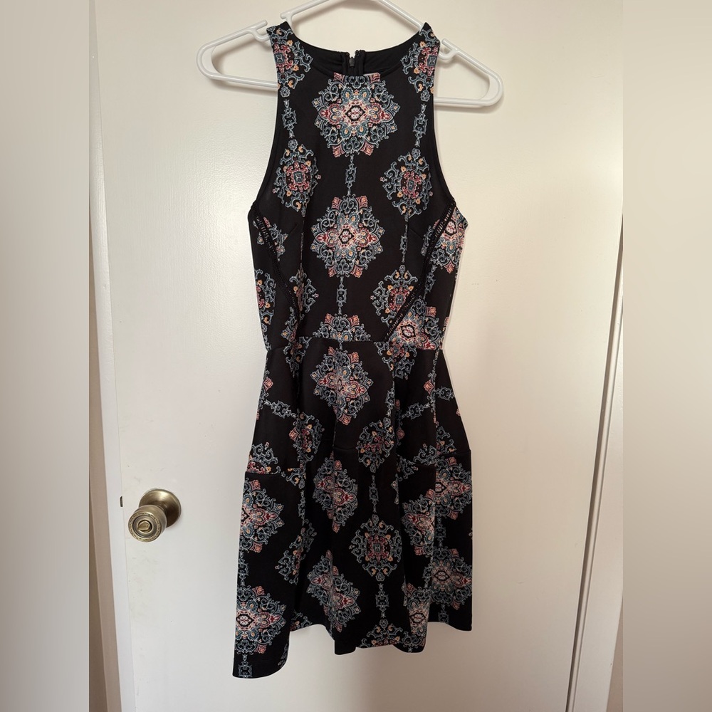 Mossimo Supply Co Black and Pink Sheath Midi Dress